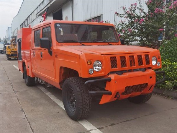 勇士雙排森林越野消防車(chē)